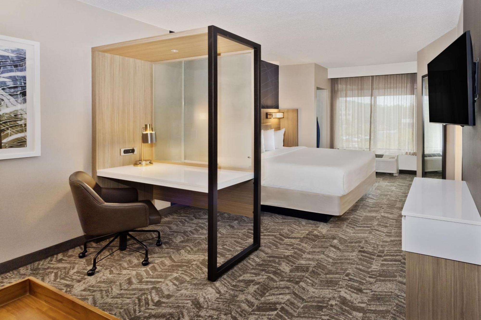 Springhill Suites Birmingham Colonnade Exteriér fotografie