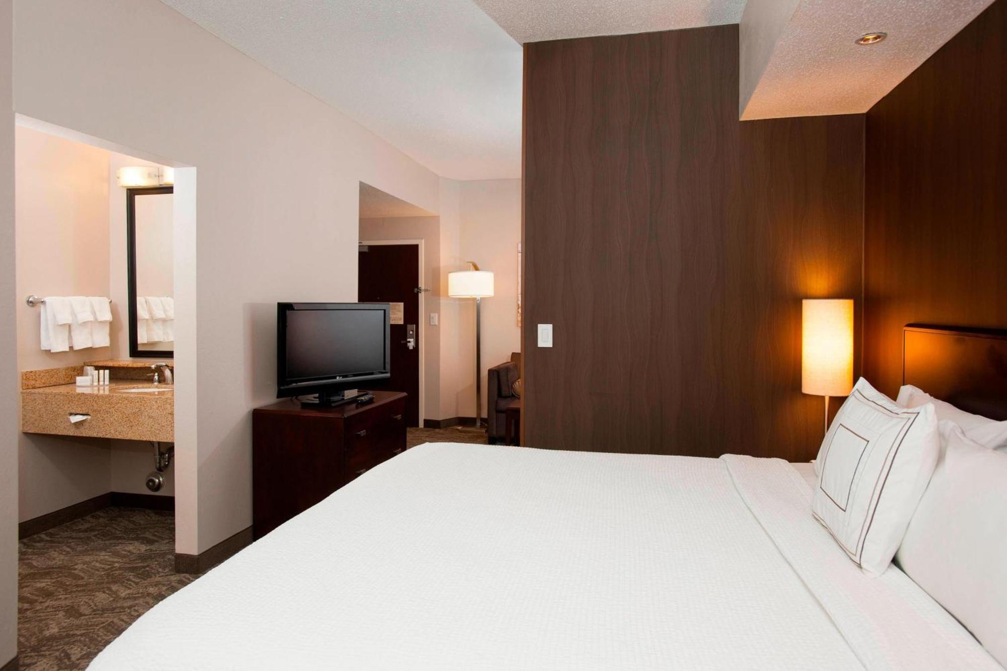 Springhill Suites Birmingham Colonnade Exteriér fotografie
